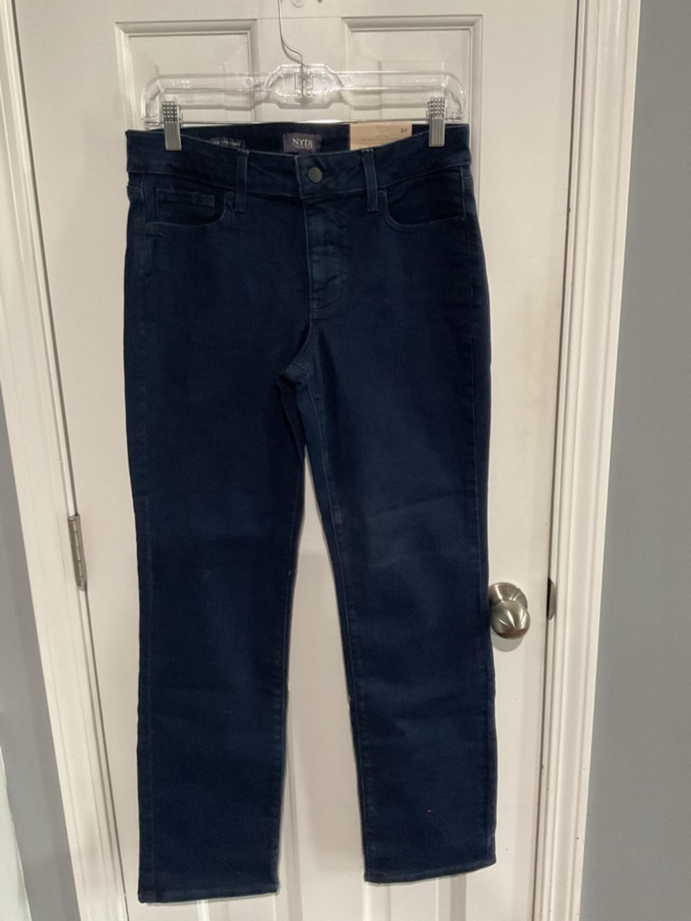 NWT NYDJ Women's Marilyn Dark Blue Slim Straight Jeans Rinse Size 8P